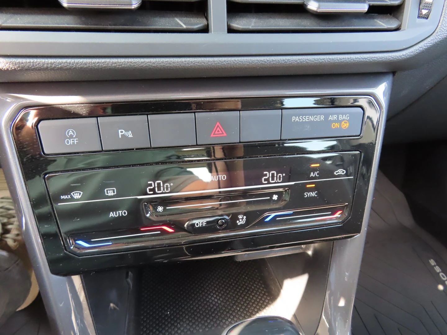 VW T-Cross Style 1.0 TSI OPF DSG | Mobile.bg   9