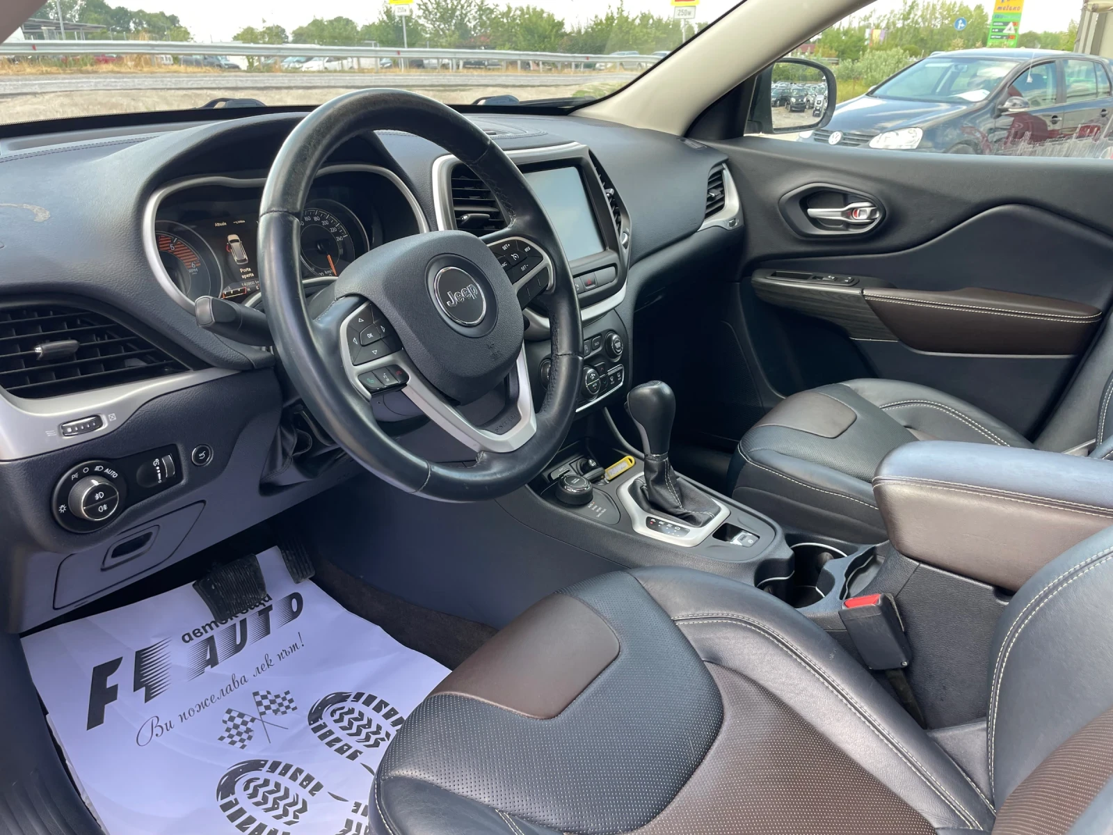 Jeep Cherokee 2.2GRDI-200-NAVI-ITALIA - изображение 9
