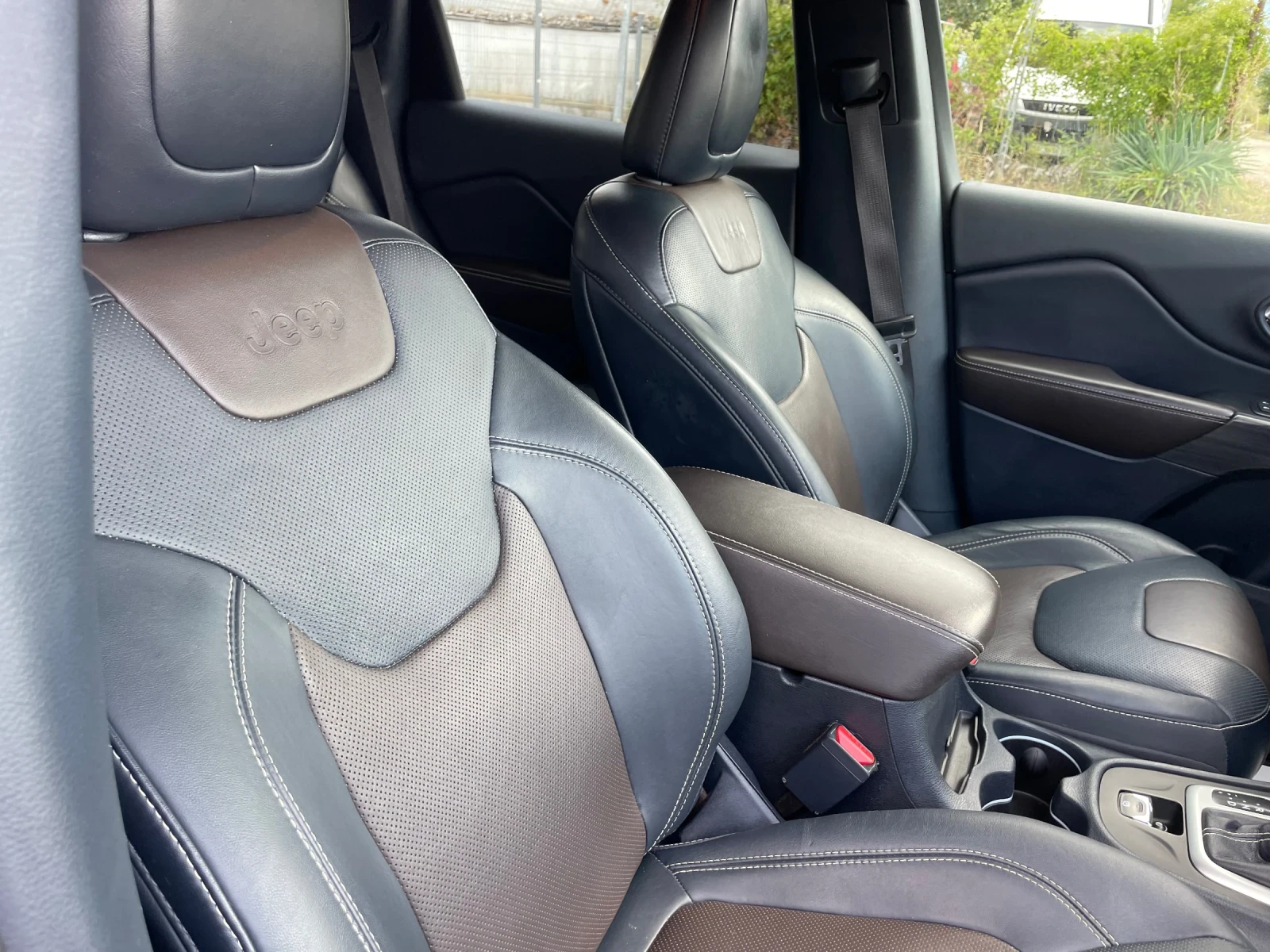 Jeep Cherokee 2.2GRDI-200-NAVI-ITALIA | Mobile.bg — изображение 15