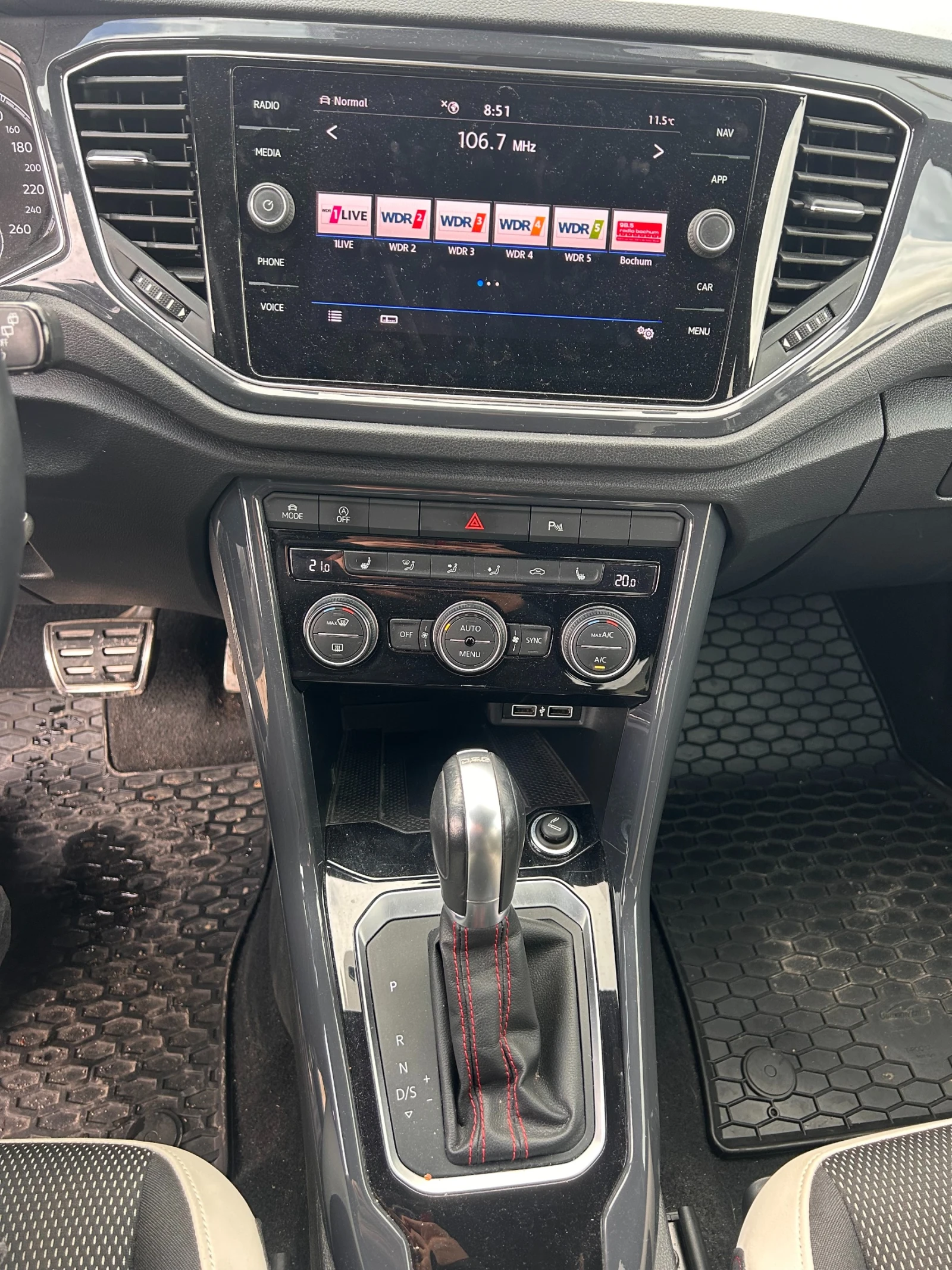 VW T-Roc 1.5TSI AVTOMAT/NAVI EURO 6 | Mobile.bg   14