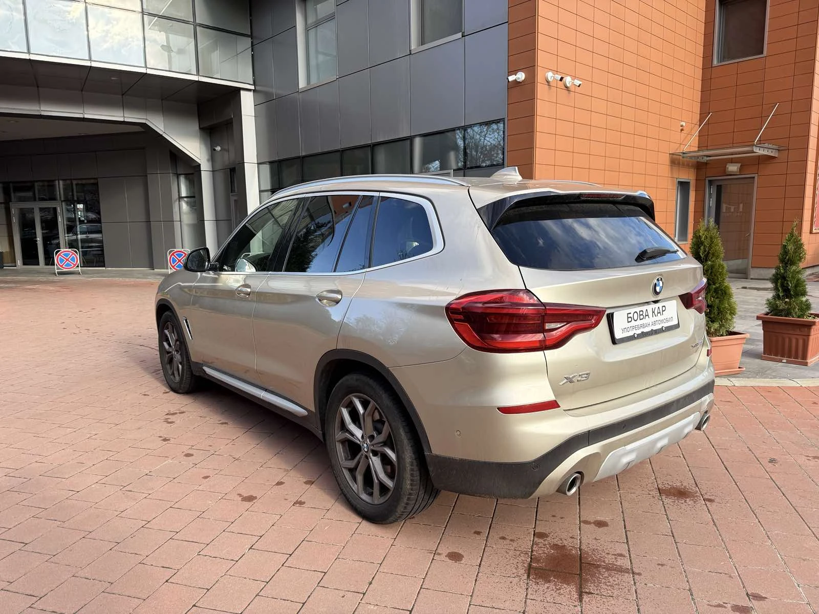 BMW X3 xDrive20d - изображение 5