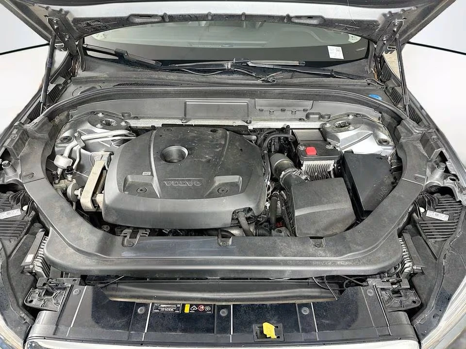 Volvo XC60 T5 Сервизна история, снимка 16 - Автомобили и джипове - 53692101