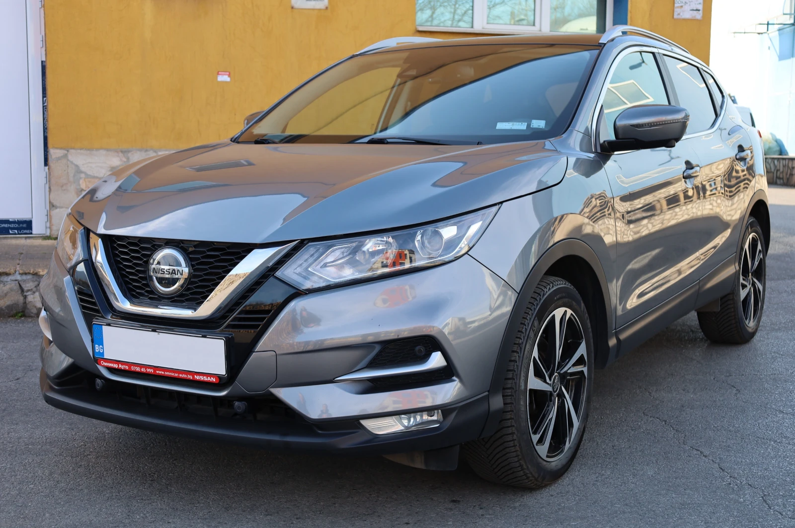 Nissan Qashqai NAVI* PANORAMA* 360* , снимка 4 - Автомобили и джипове - 53813476