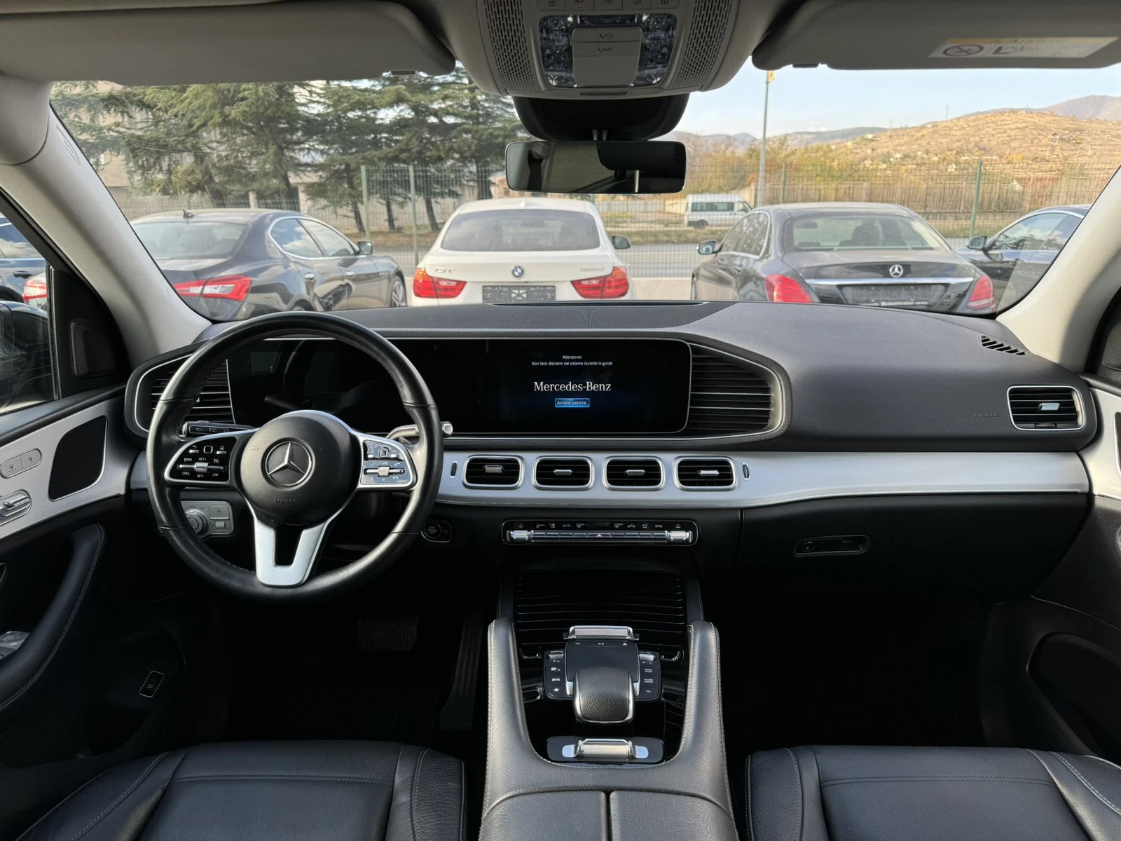 Mercedes-Benz GLE 400 d* 330ps* 4M* AMG Line* Night * Distronic* 360* , снимка 11 - Автомобили и джипове - 53911476