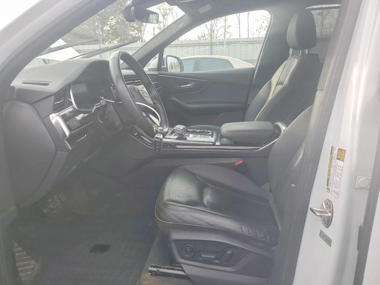 Audi Q7 3.0l Premium Plus, снимка 7 - Автомобили и джипове - 54078661