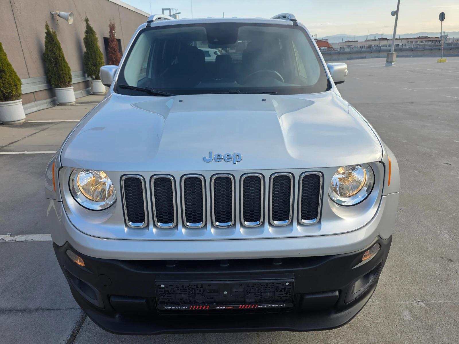 Jeep Renegade 2.0 MultiJet-4x4-Automatic-Limited, снимка 2 - Автомобили и джипове - 54142840