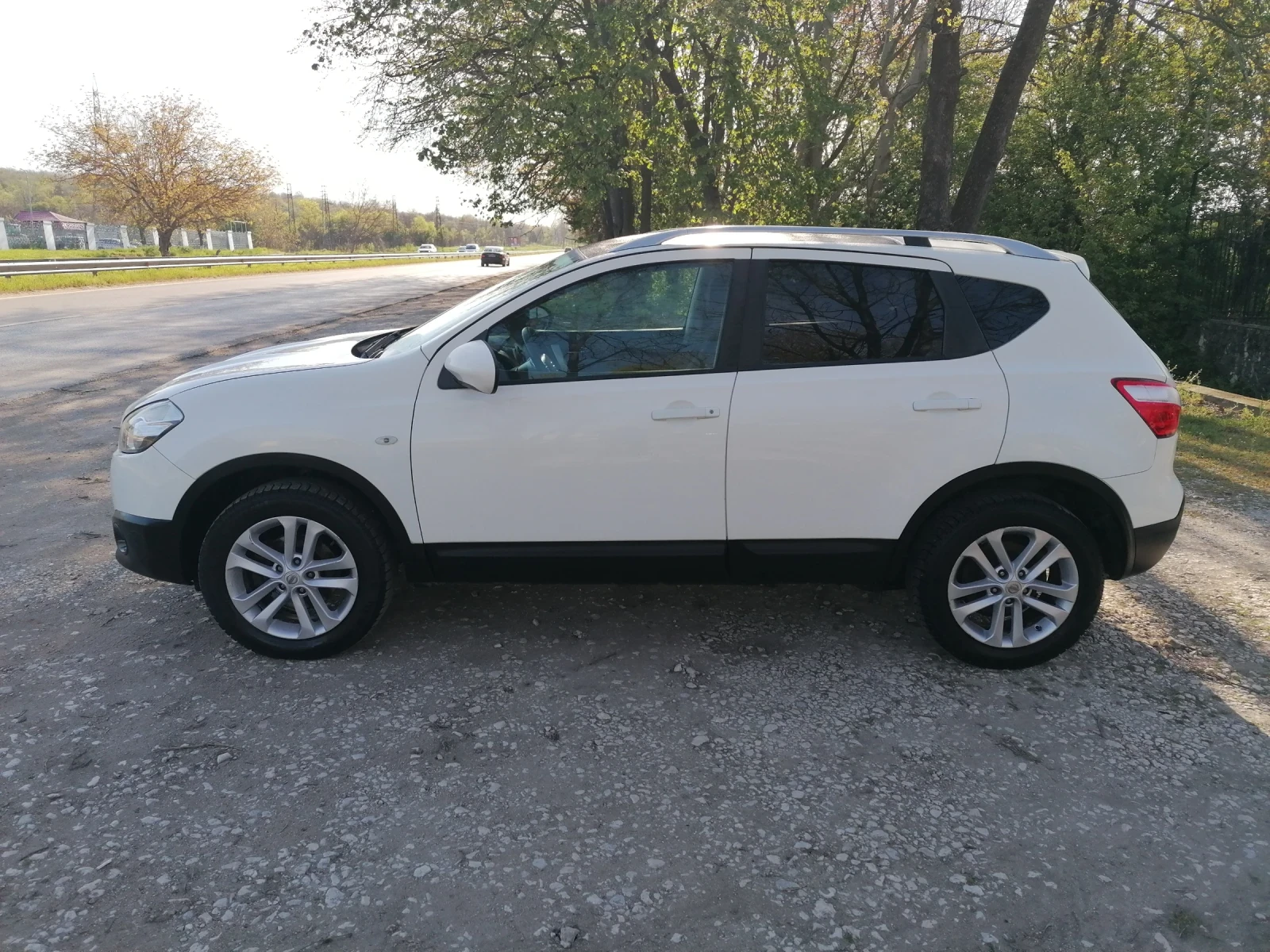 Nissan Qashqai 1.5 ������ | Mobile.bg � ����������� 4
