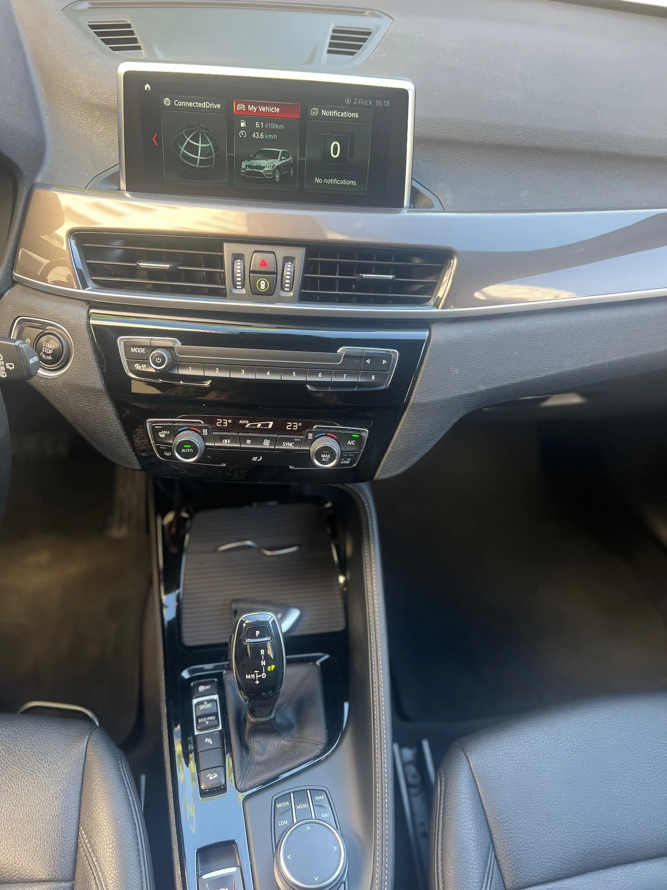 BMW X1 X-drive Face Automat, снимка 7 - Автомобили и джипове - 54571101