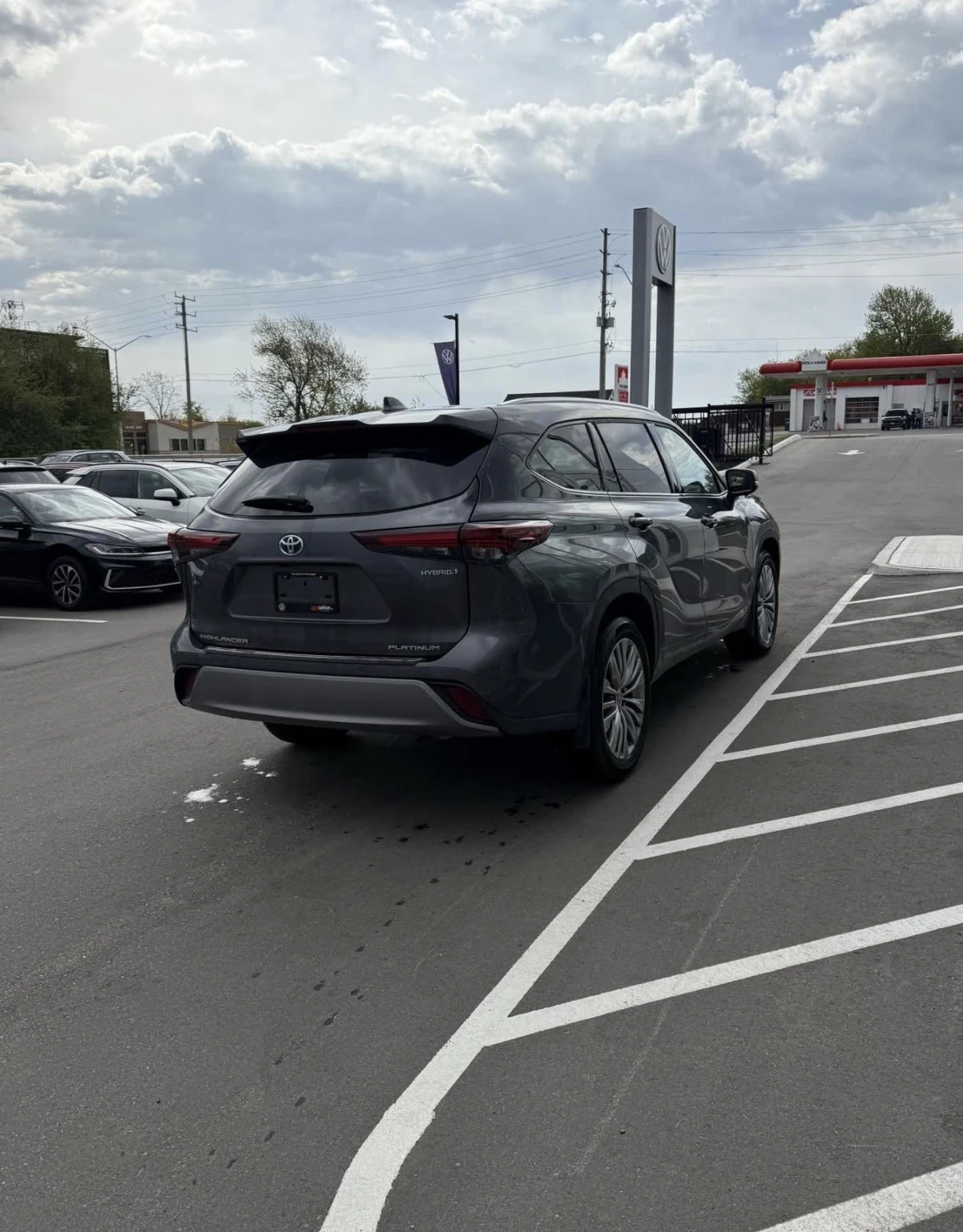 Toyota Highlander HYBRID PLATINUM * AWD * HEAD UP * ПАНОРАМА * , снимка 13 - Автомобили и джипове - 54583372