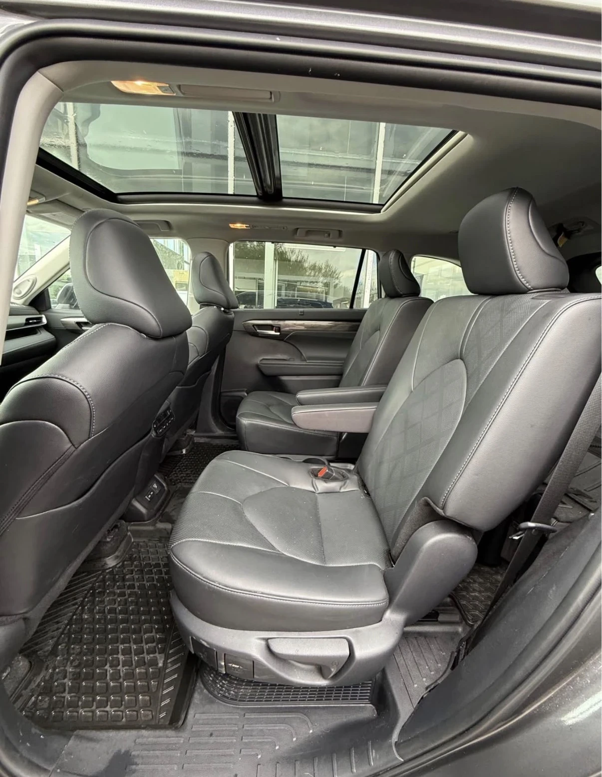 Toyota Highlander HYBRID PLATINUM * AWD * HEAD UP * ПАНОРАМА * , снимка 10 - Автомобили и джипове - 54583372
