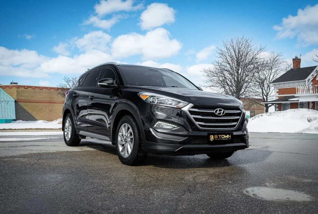 Hyundai Tucson Premium FWD АвтоКредит  (ЦЕНА ДО БГ), снимка 3 - Автомобили и джипове - 54693503