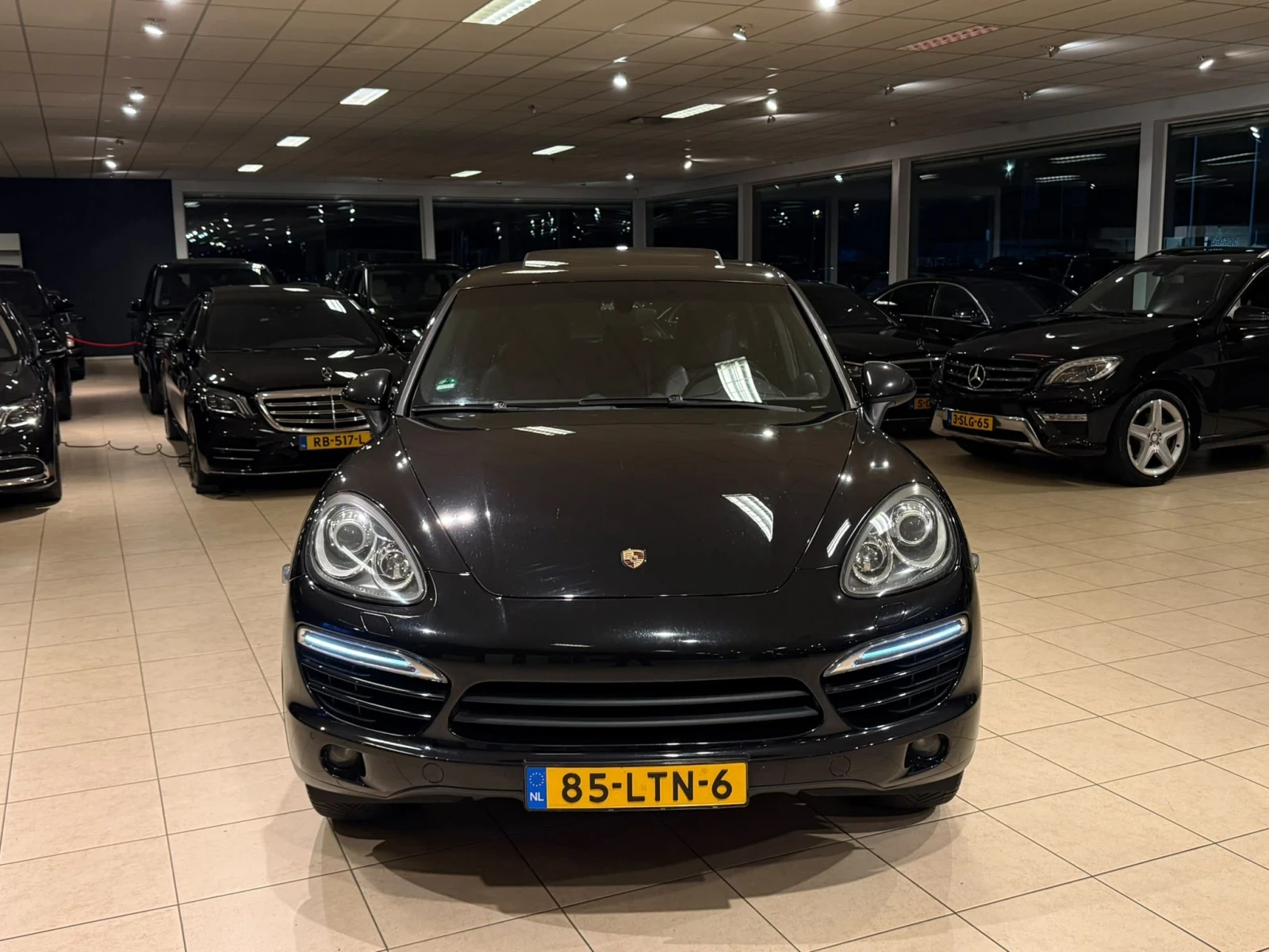 Porsche Cayenne Очакван Внос !!, снимка 2 - Автомобили и джипове - 54904881