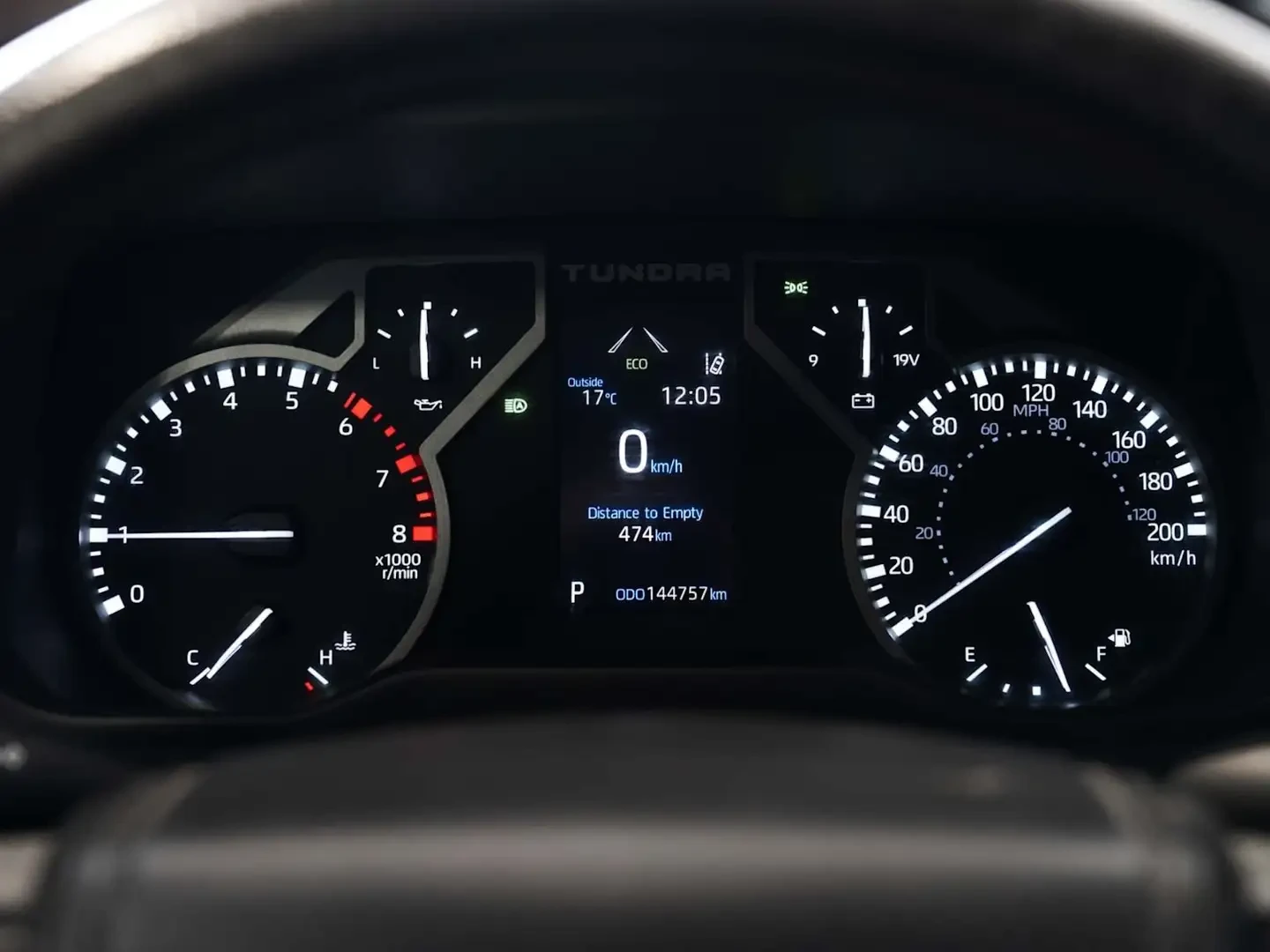 Toyota Tundra SR5* КЪСА БАЗА* ПОДГРЕВ НА ВОЛАН* КАМЕРА, снимка 14 - Автомобили и джипове - 55034866