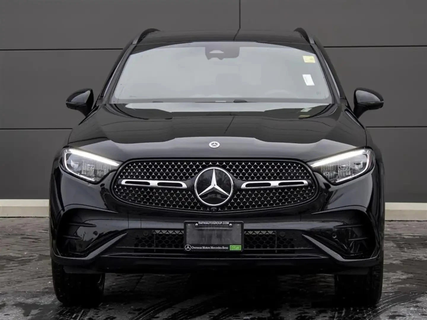 Mercedes-Benz GLC 300 ЦЕНА ДО БЪЛГАРИЯ РЕГИСТРАЦИЯ & АВТОКРЕДИТ, снимка 2 - Автомобили и джипове - 55437312