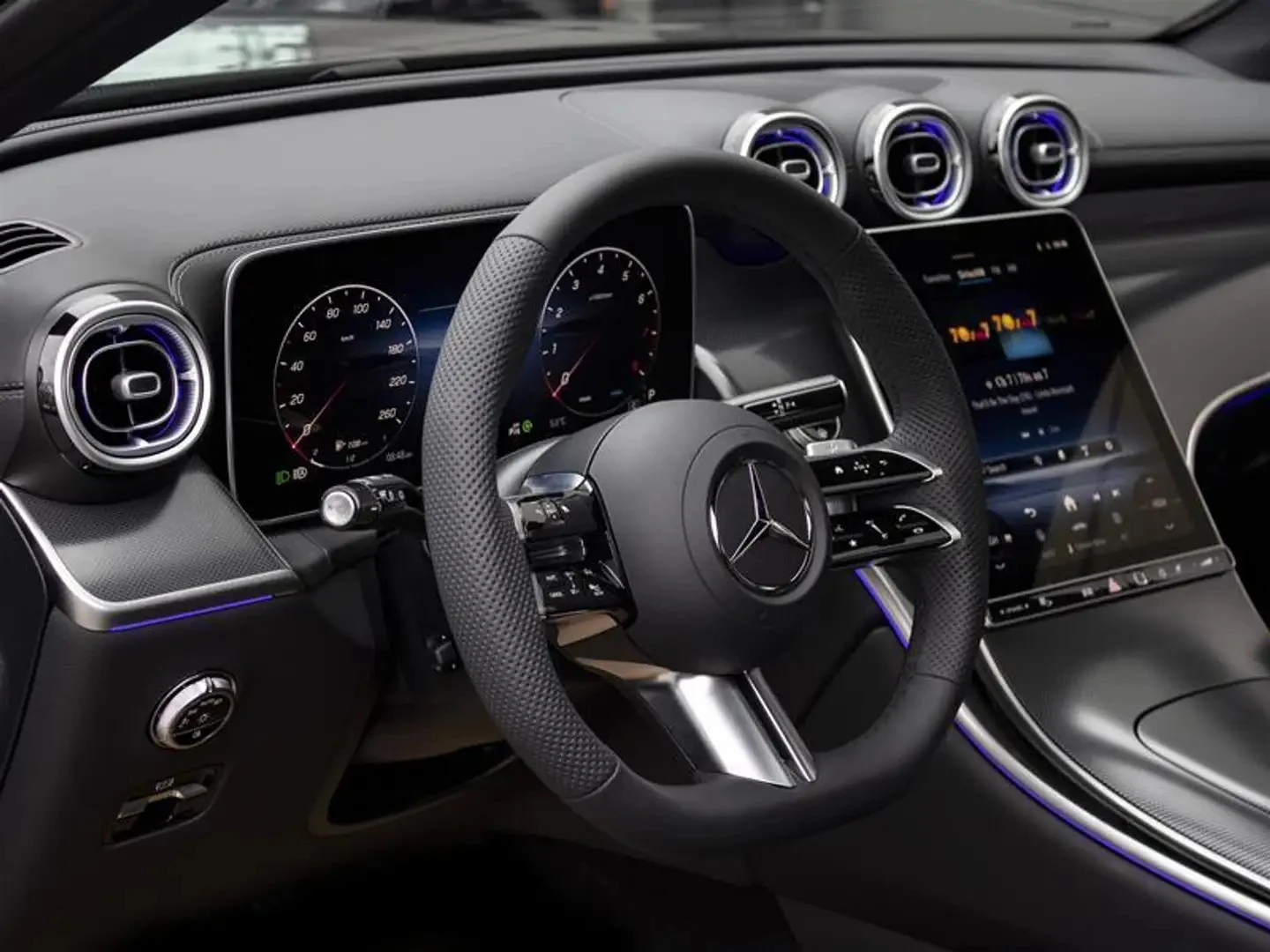 Mercedes-Benz GLC 300 ЦЕНА ДО БЪЛГАРИЯ РЕГИСТРАЦИЯ & АВТОКРЕДИТ, снимка 6 - Автомобили и джипове - 55437312