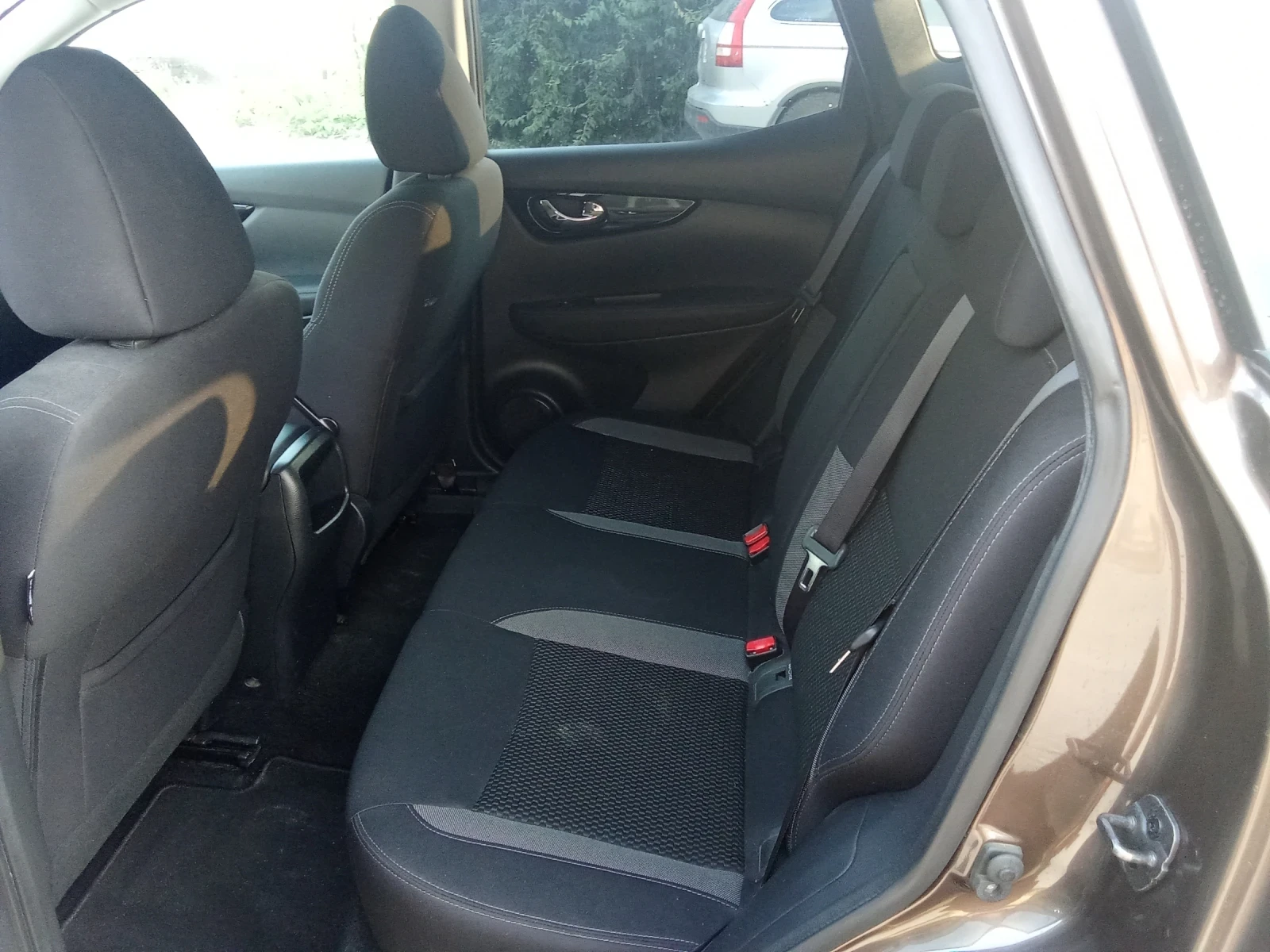 Nissan Qashqai, снимка 7 - Автомобили и джипове - 55630980