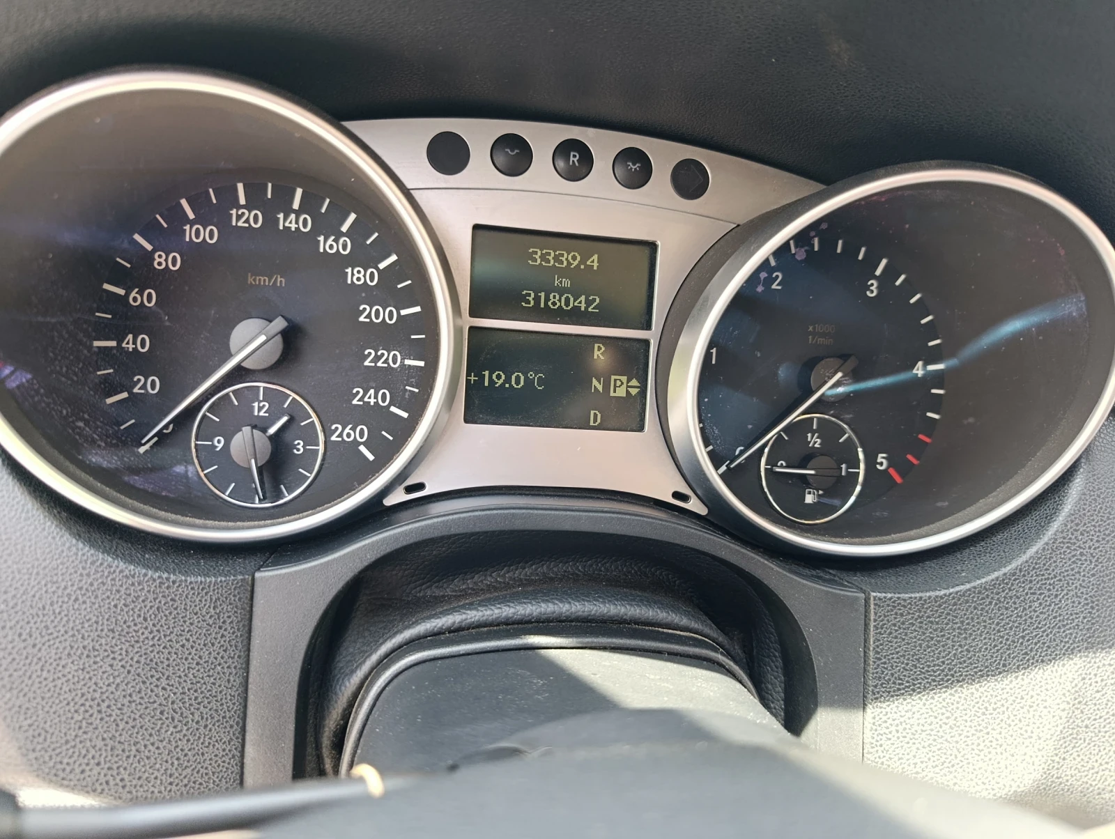 Mercedes-Benz ML 320 320cdi, снимка 5 - Автомобили и джипове - 56466258