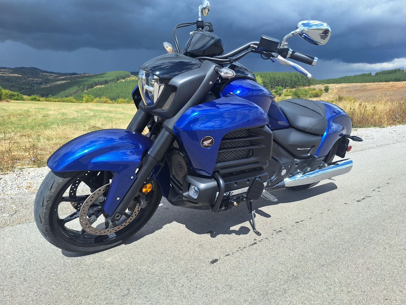 Honda Valkyrie 1800GL - изображение 10