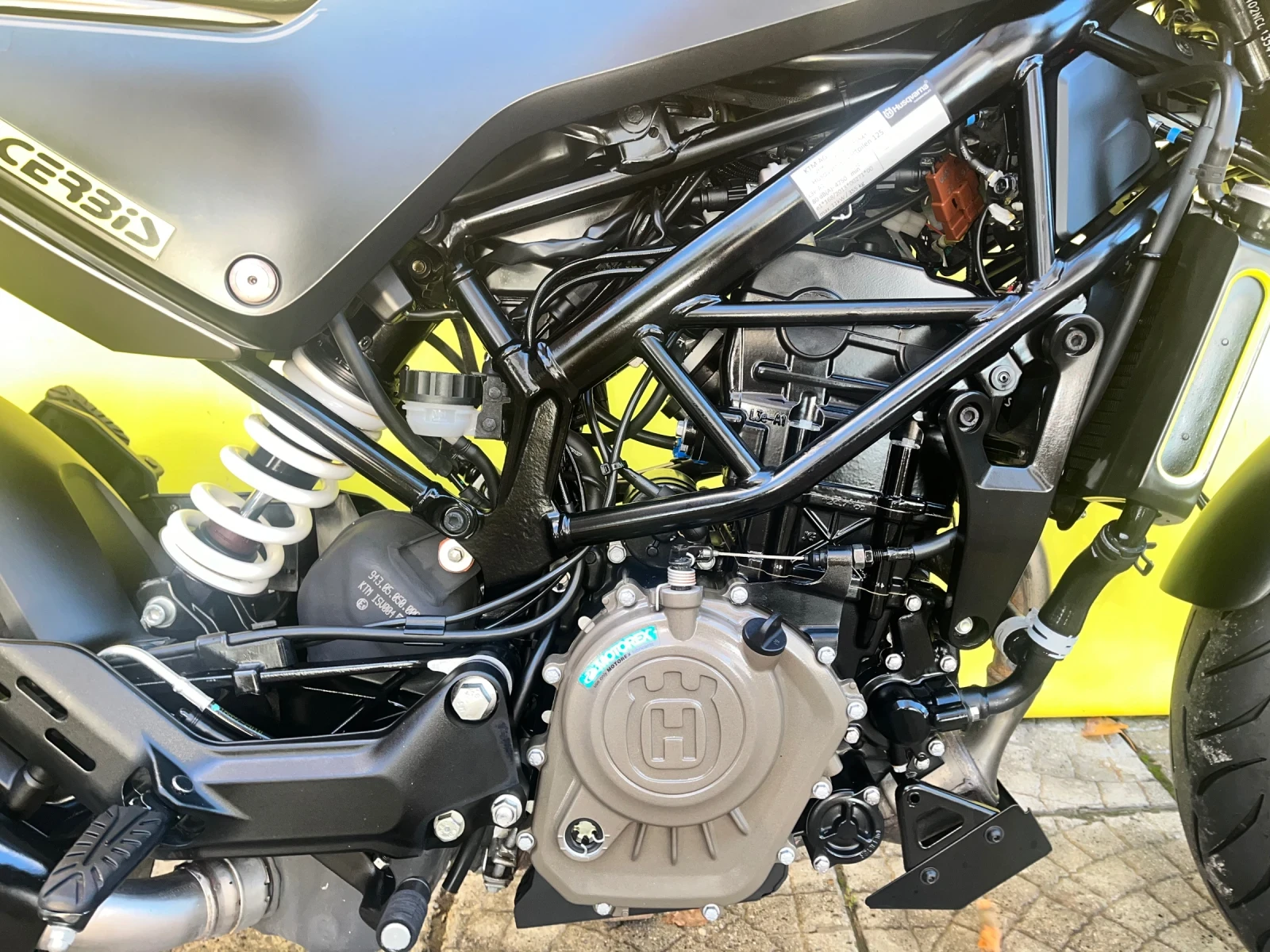 Husqvarna 125 SVARTPILEN | Mobile.bg   14