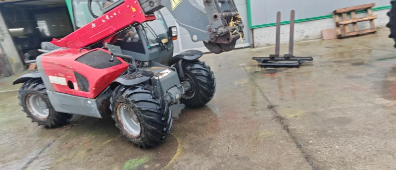 Телескопичен товарач Weidemann T4512, снимка 9 - Селскостопанска техника - 53484602