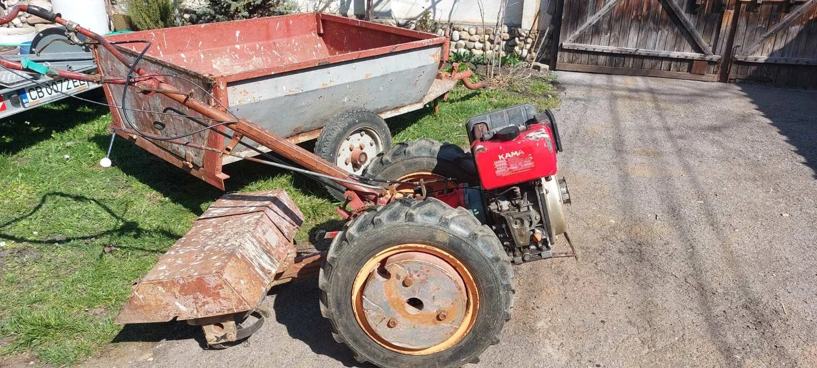 Трактор Друга марка Мини тракторче