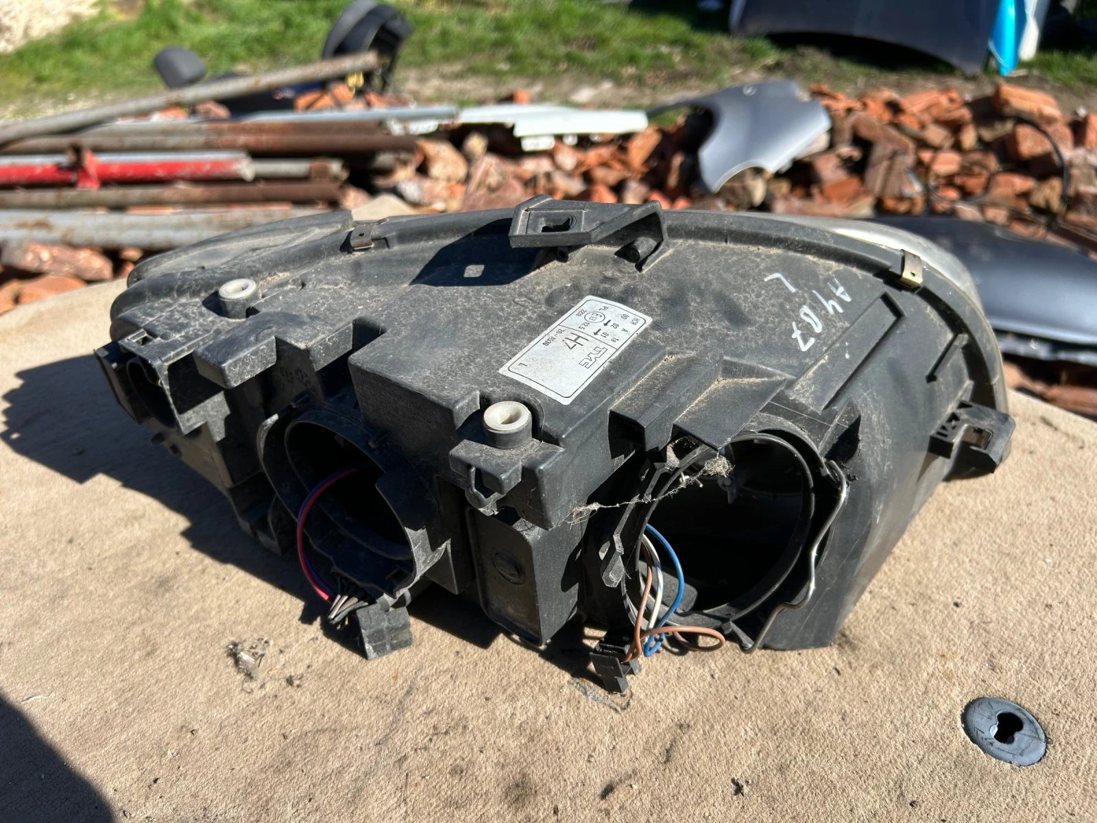 Ляв фар AUDI A4B7 , снимка 2 - Части - 53894258