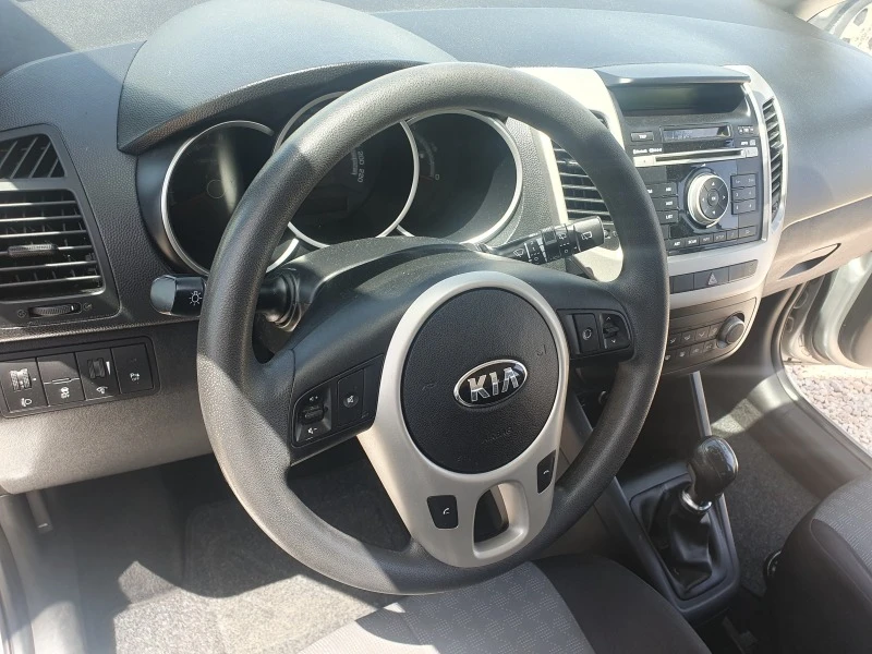 Kia Venga 1, 4I GAZ, снимка 14 - Автомобили и джипове - 46729858