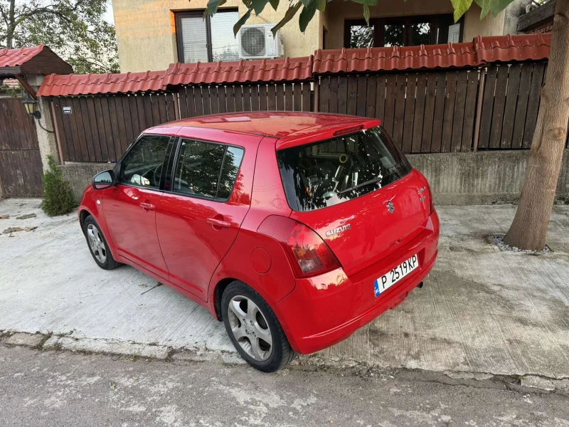 Suzuki Swift, снимка 4 - Автомобили и джипове - 47555509