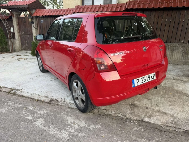 Suzuki Swift, снимка 2 - Автомобили и джипове - 47555509