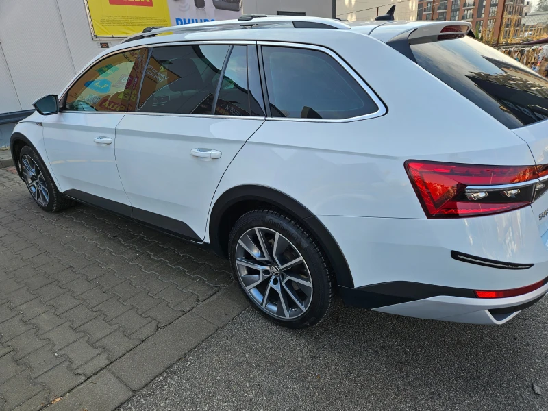 Skoda Superb Scout, снимка 6 - Автомобили и джипове - 48361943