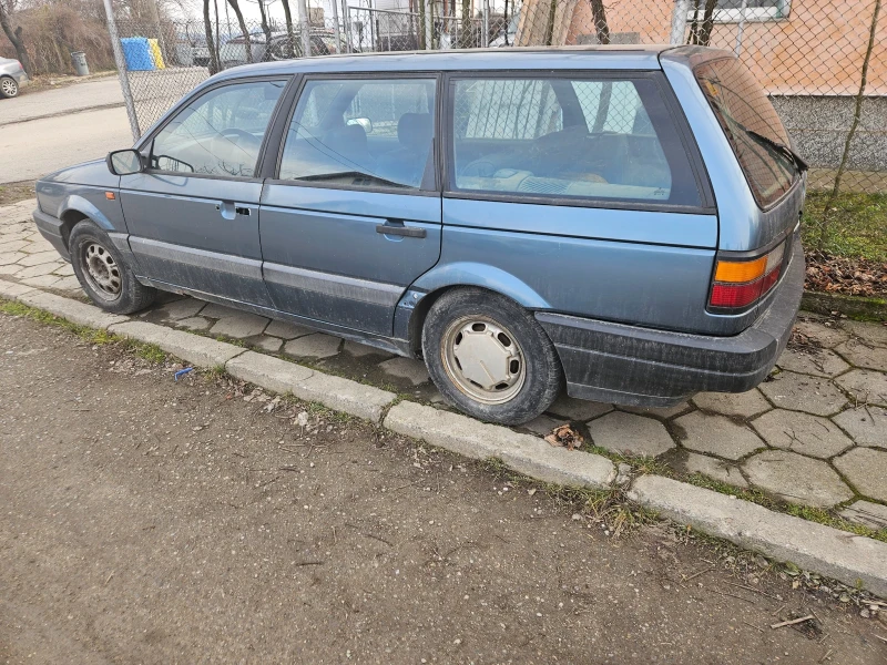 VW Passat, снимка 3 - Автомобили и джипове - 49010781