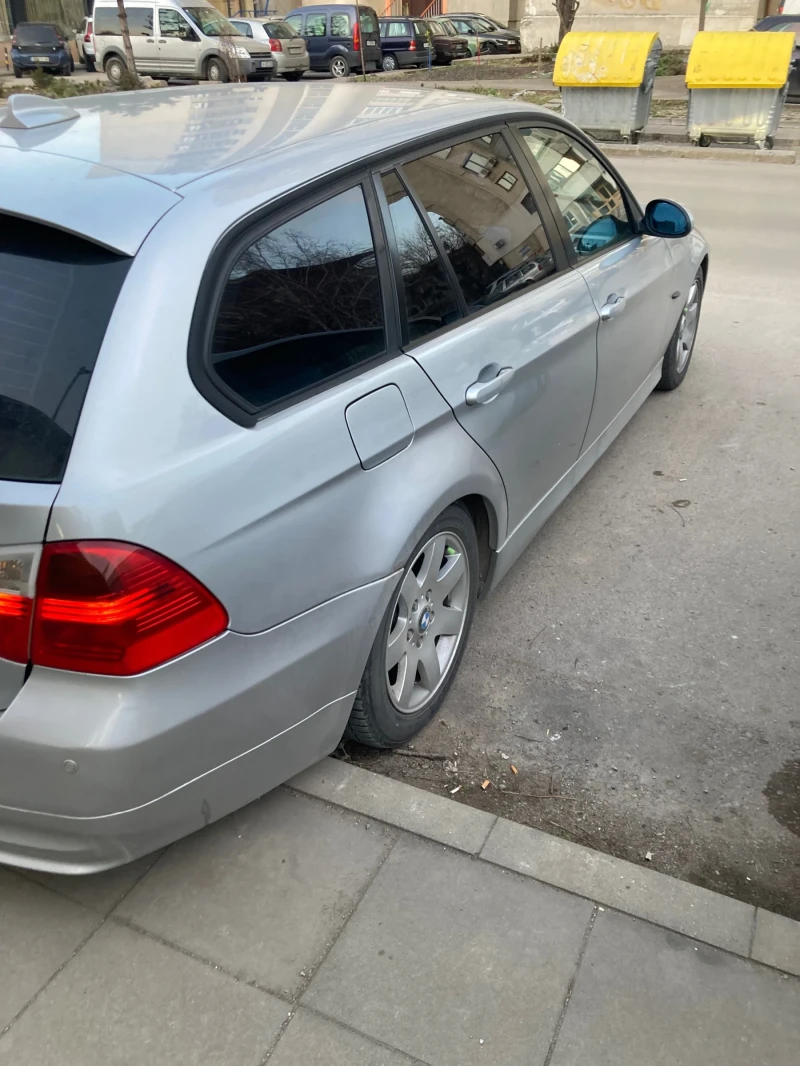 BMW 320, снимка 3 - Автомобили и джипове - 49021624