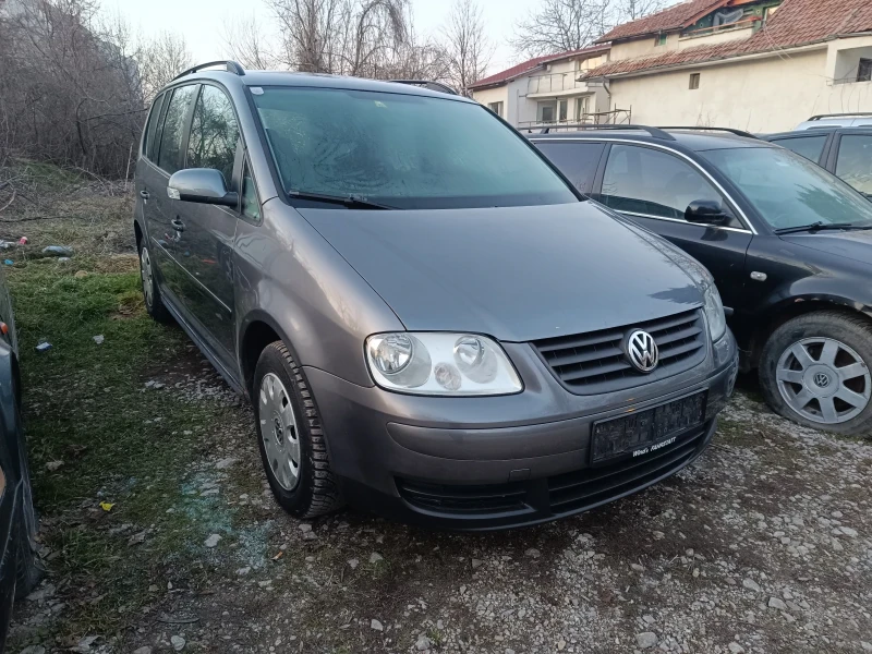 VW Touran 1.9TDI, снимка 1 - Автомобили и джипове - 49030250