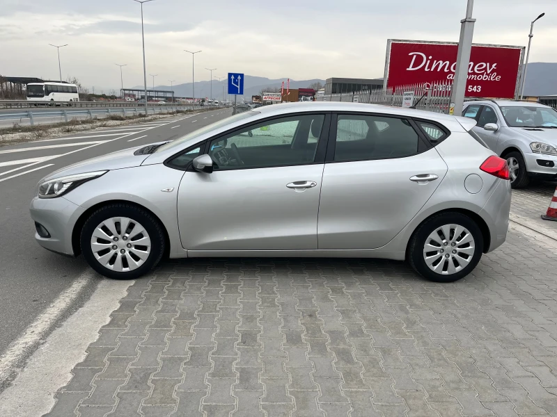 Kia Ceed 1.4 100k.c, снимка 3 - Автомобили и джипове - 49469283