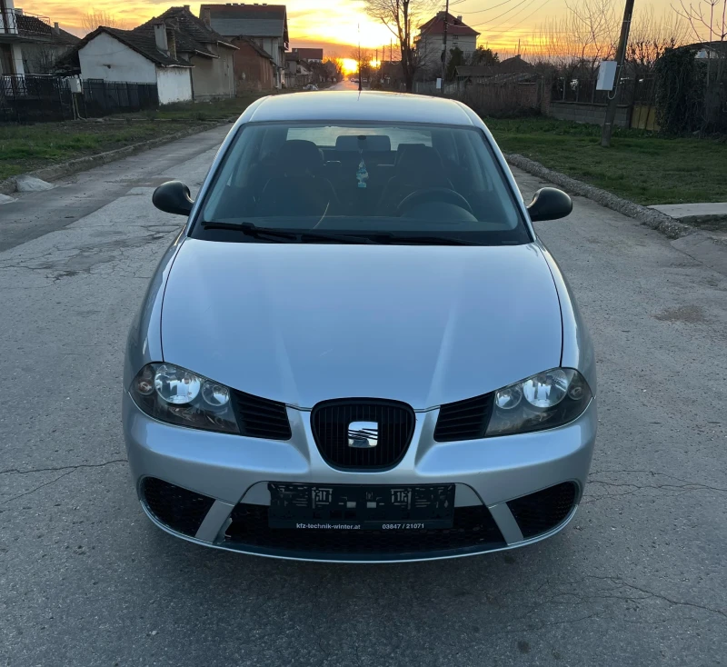 Seat Ibiza 1.4i 96000км, снимка 2 - Автомобили и джипове - 49588953