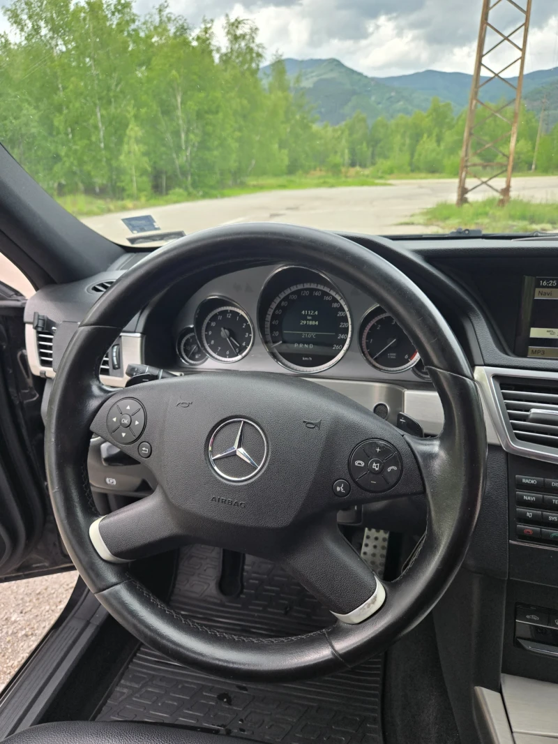 Mercedes-Benz E 250, снимка 9 - Автомобили и джипове - 52627641