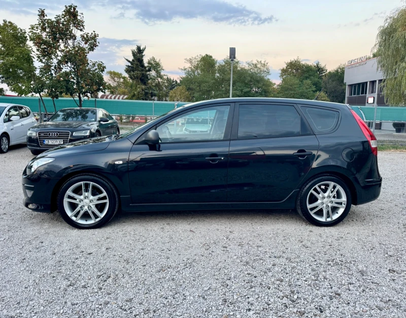 Hyundai I30 2.0i 143 к.с., снимка 2 - Автомобили и джипове - 51670708