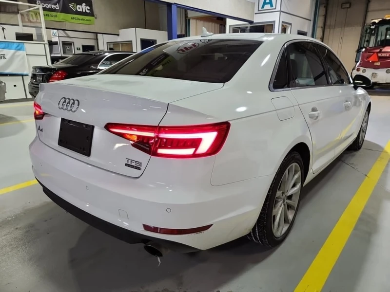 Audi A4 2017 PROGRESSIV * БЕЗ ПЪРВОНАЧАЛНА ВНОСКА, снимка 3 - Автомобили и джипове - 53000468