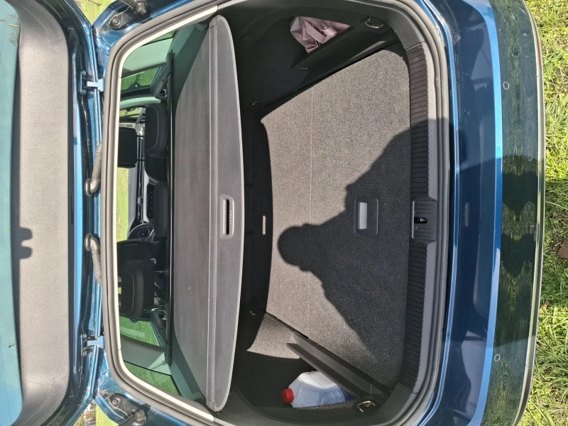 VW Passat ELEGANCE* Обслужена* , снимка 6 - Автомобили и джипове - 53032694