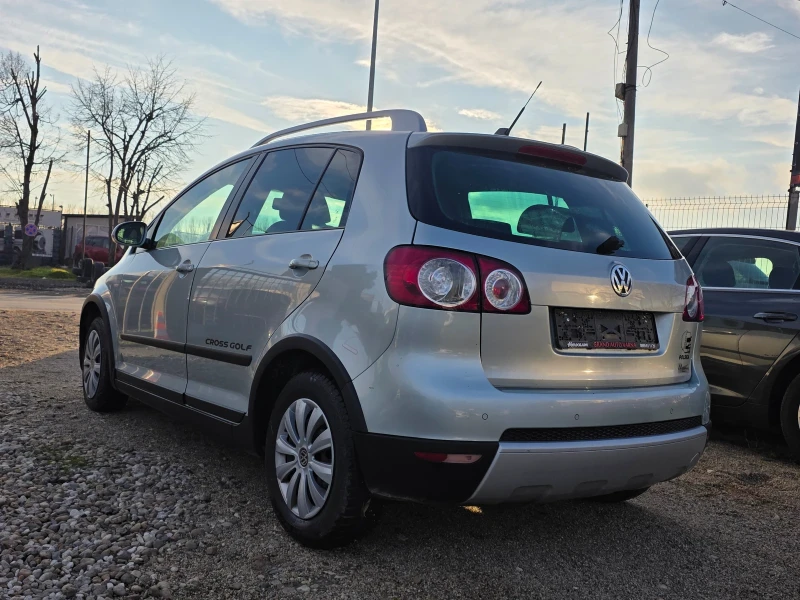 VW Golf Plus 1.9 tdi CROS, снимка 6 - Автомобили и джипове - 53044886