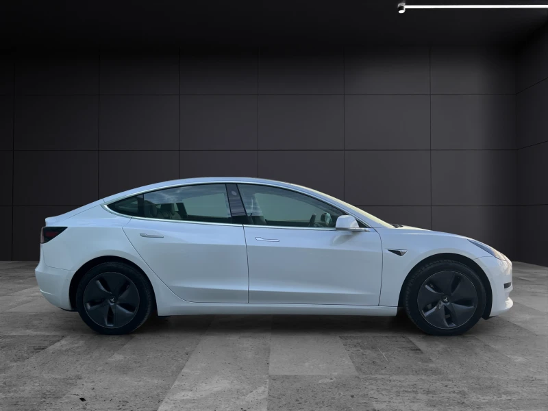 Tesla Model 3 Standard Range Plus, снимка 7 - Автомобили и джипове - 53261187