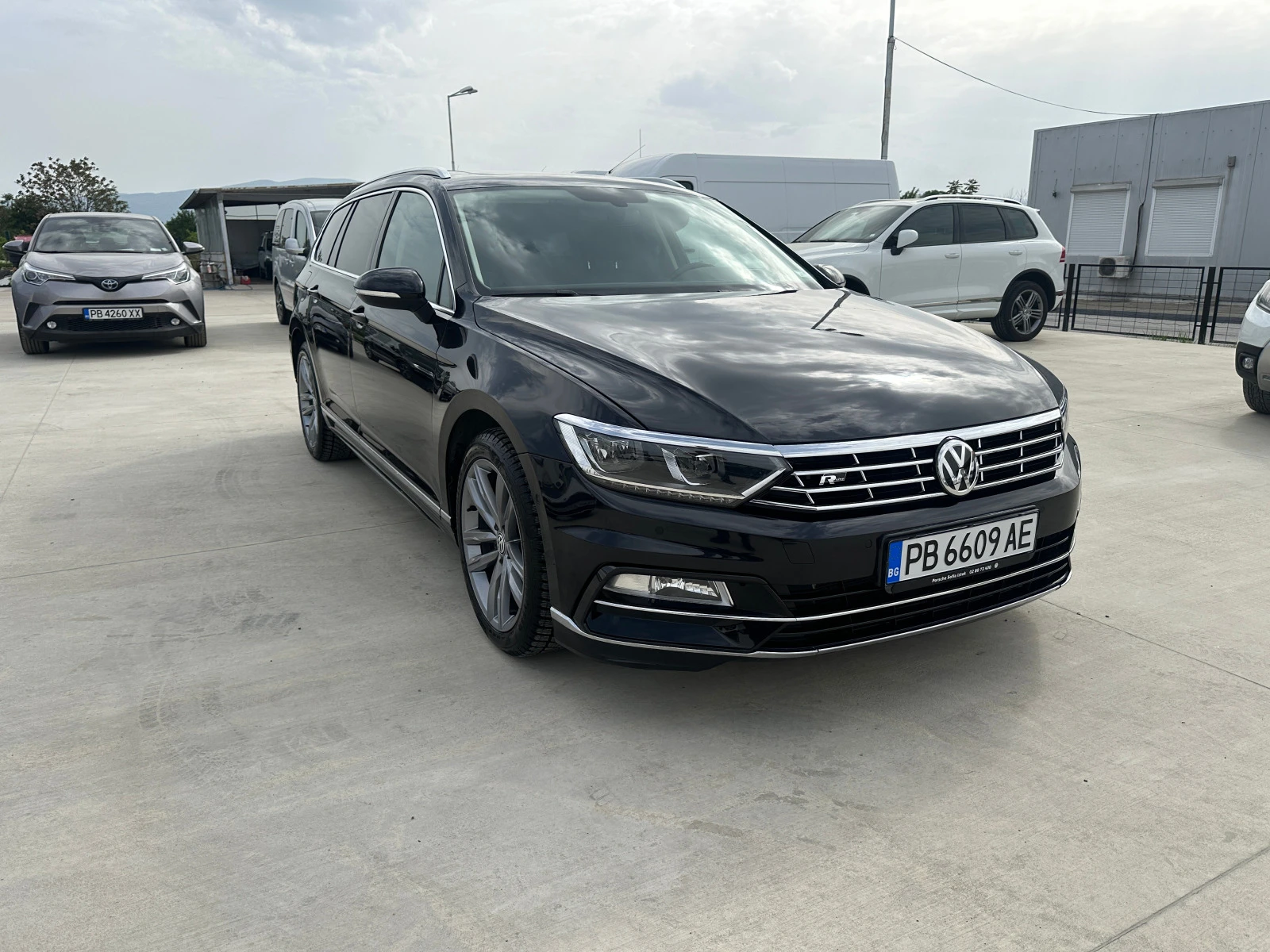 VW Passat R-Line-ГАРАНЦИОНЕН - изображение 7