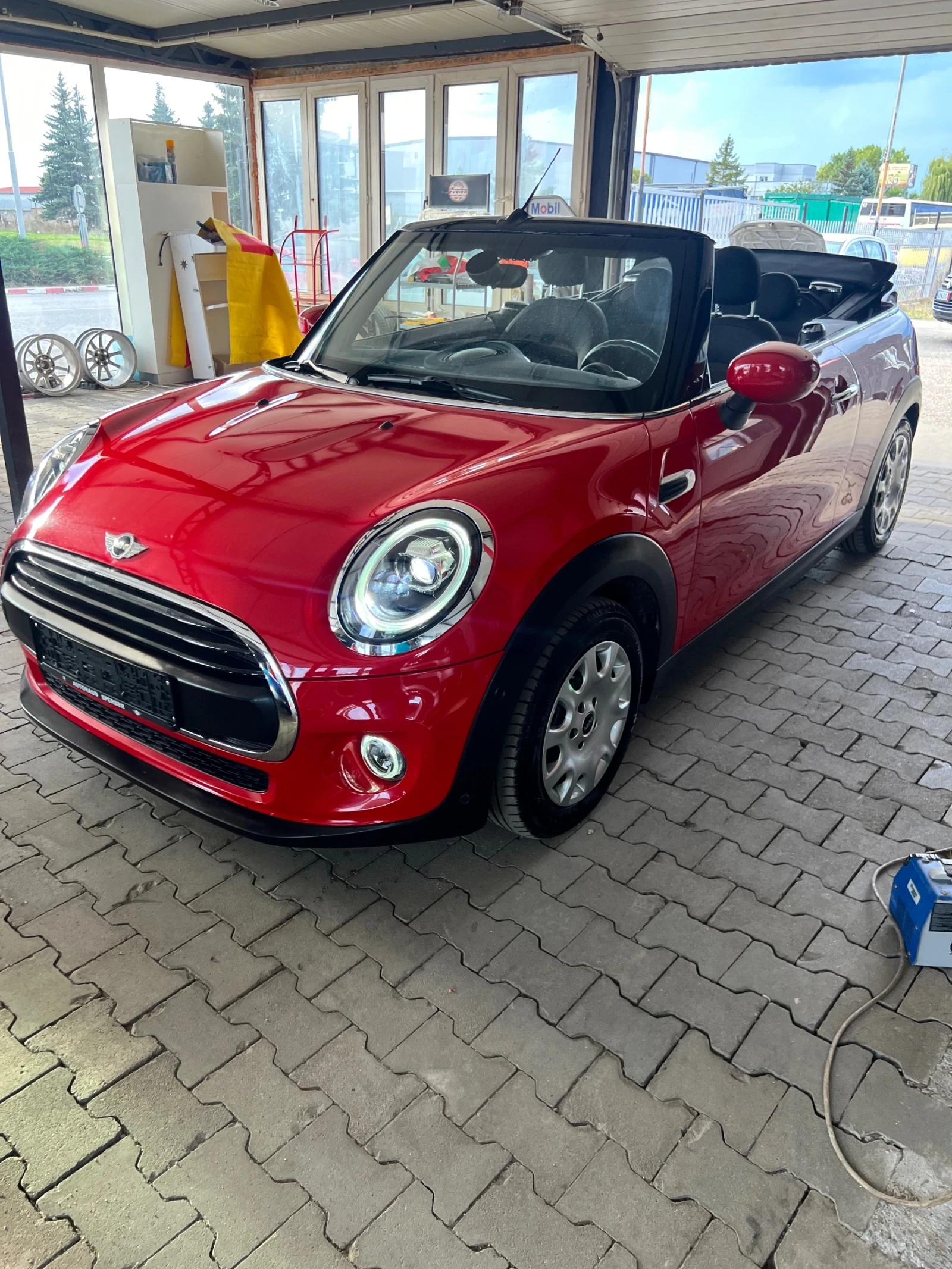 Mini Cooper cabrio cabrio  1.5i    15000km!! - изображение 4