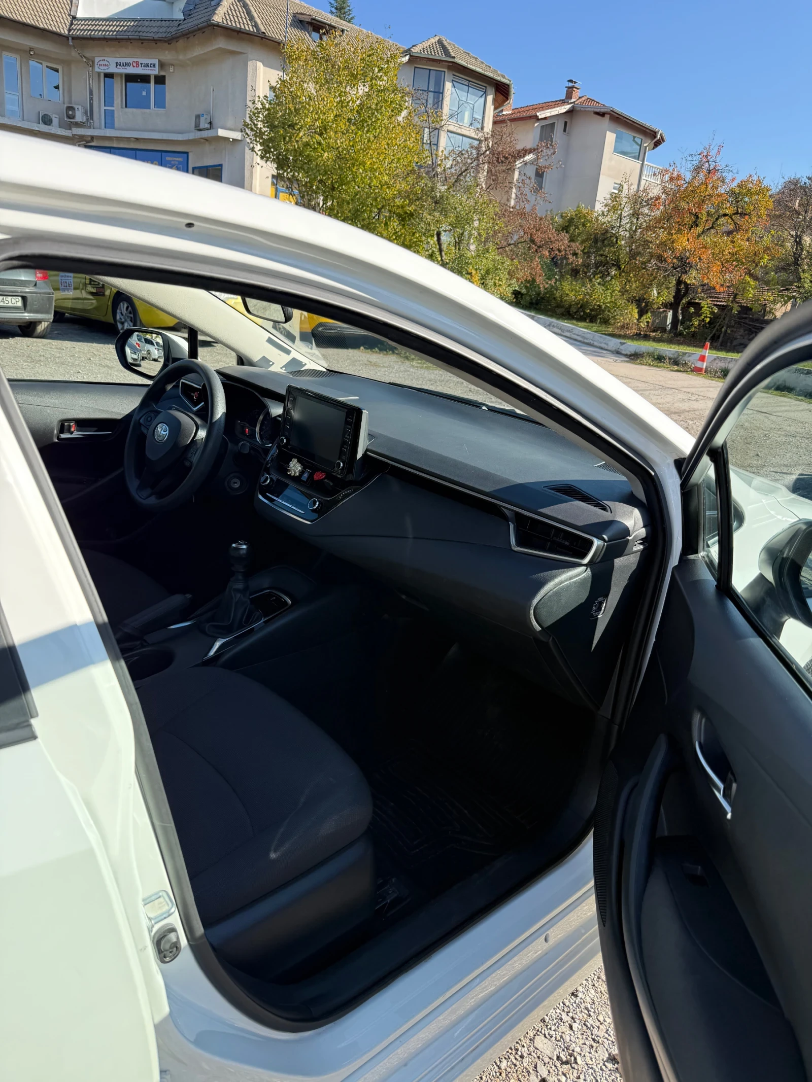 Toyota Corolla  - изображение 8