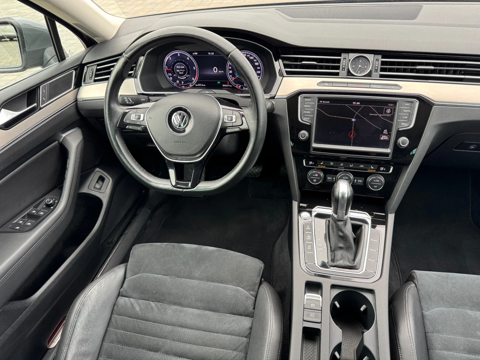 VW Passat Digital BiTurbo 4Motion Highline | Mobile.bg — изображение 15