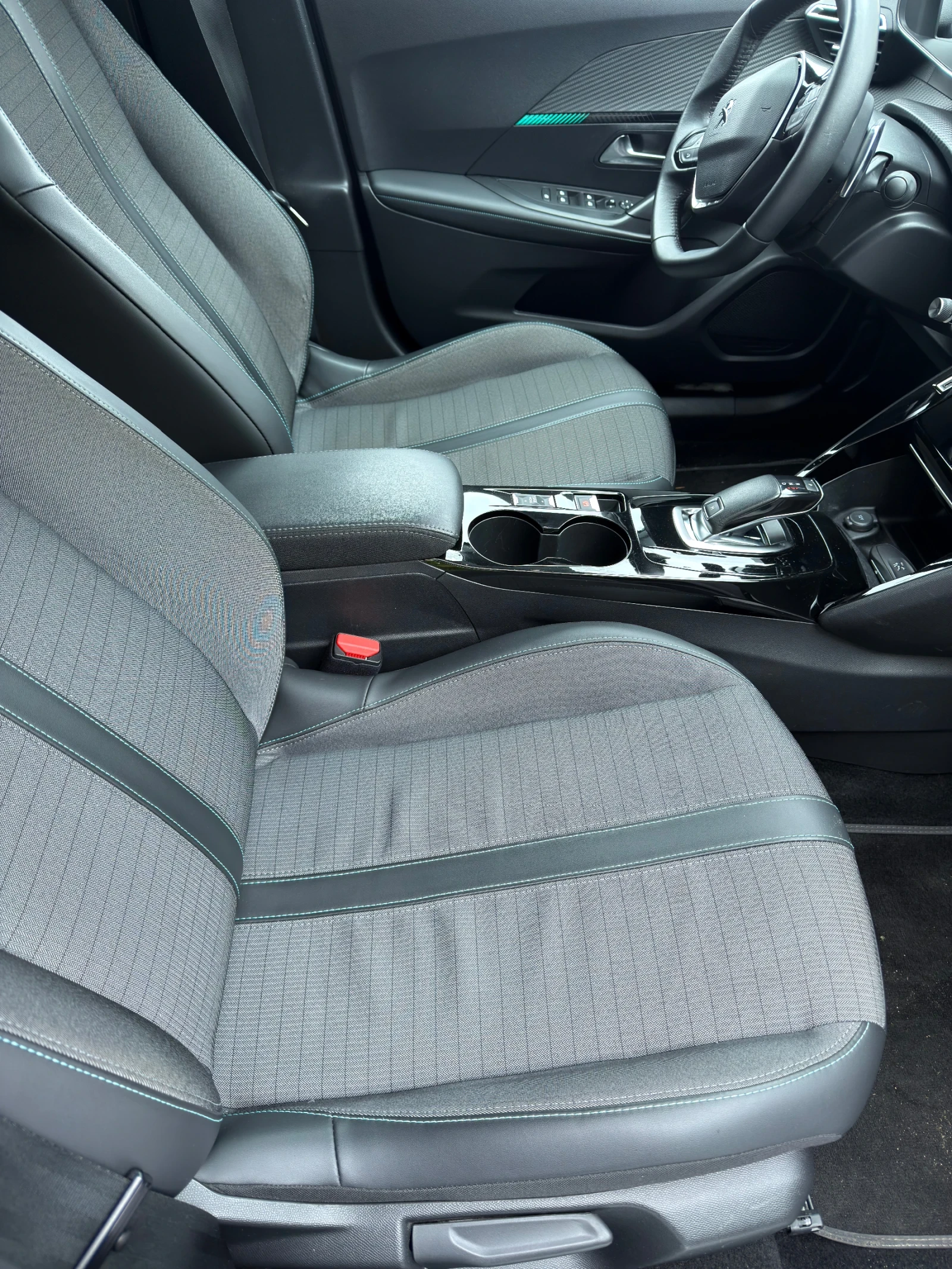 Peugeot 2008 ALLURE - EAT8 - TOP | Mobile.bg � ����������� 9