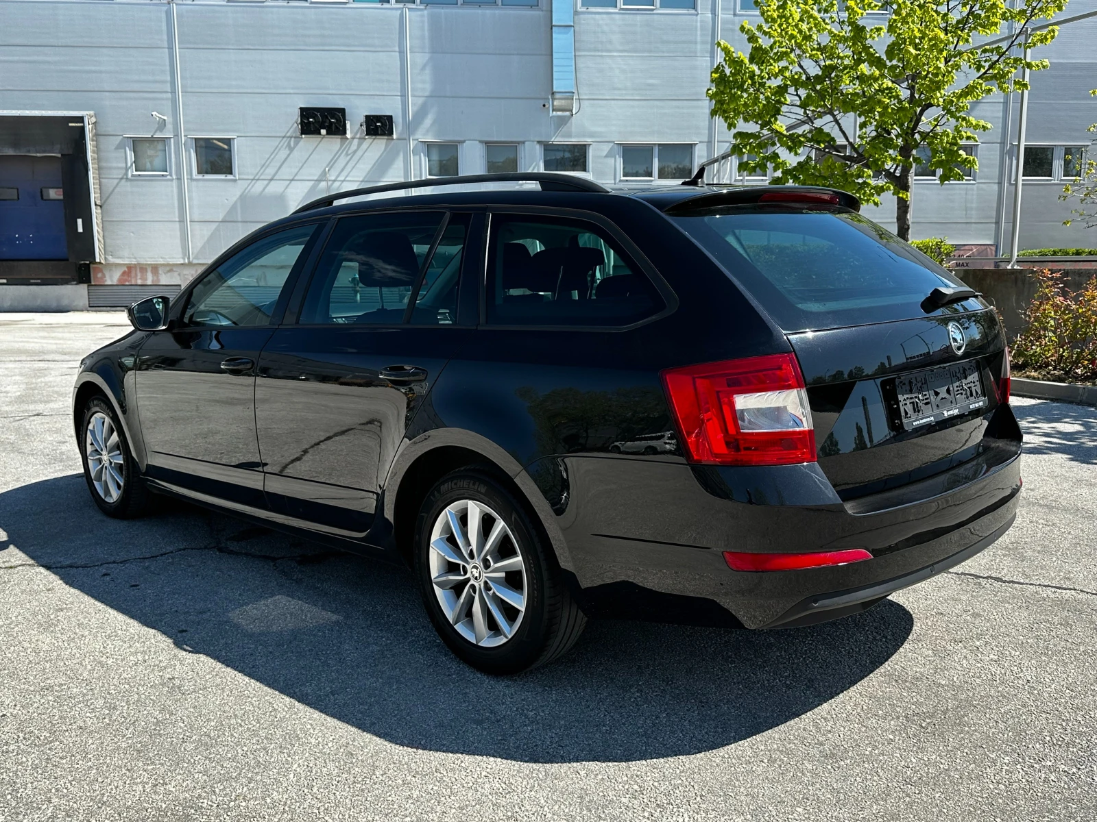 Skoda Octavia 2.0d 150 к.с./ГАРАНЦИЯ/БАРТЕР/ЛИЗИНГ/КОМЕНТАР, снимка 3 - Автомобили и джипове - 53040363