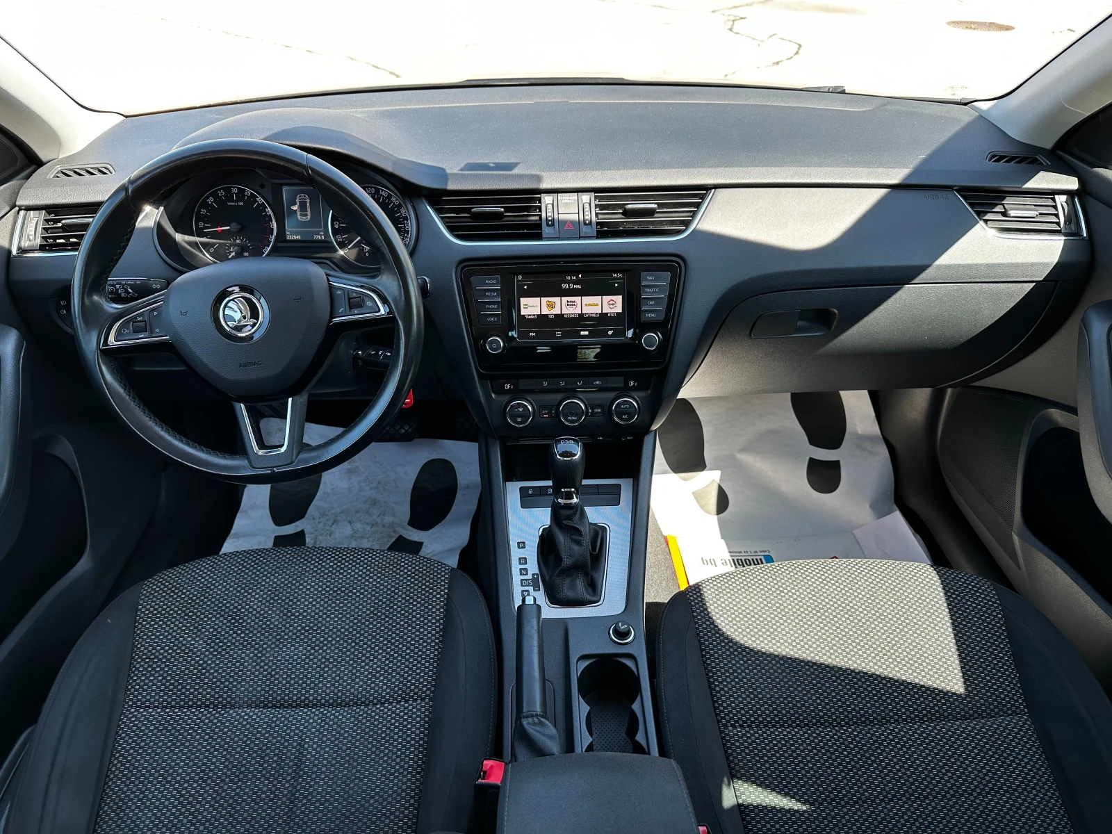 Skoda Octavia 2.0d 150 к.с./ГАРАНЦИЯ/БАРТЕР/ЛИЗИНГ/КОМЕНТАР, снимка 11 - Автомобили и джипове - 53040363