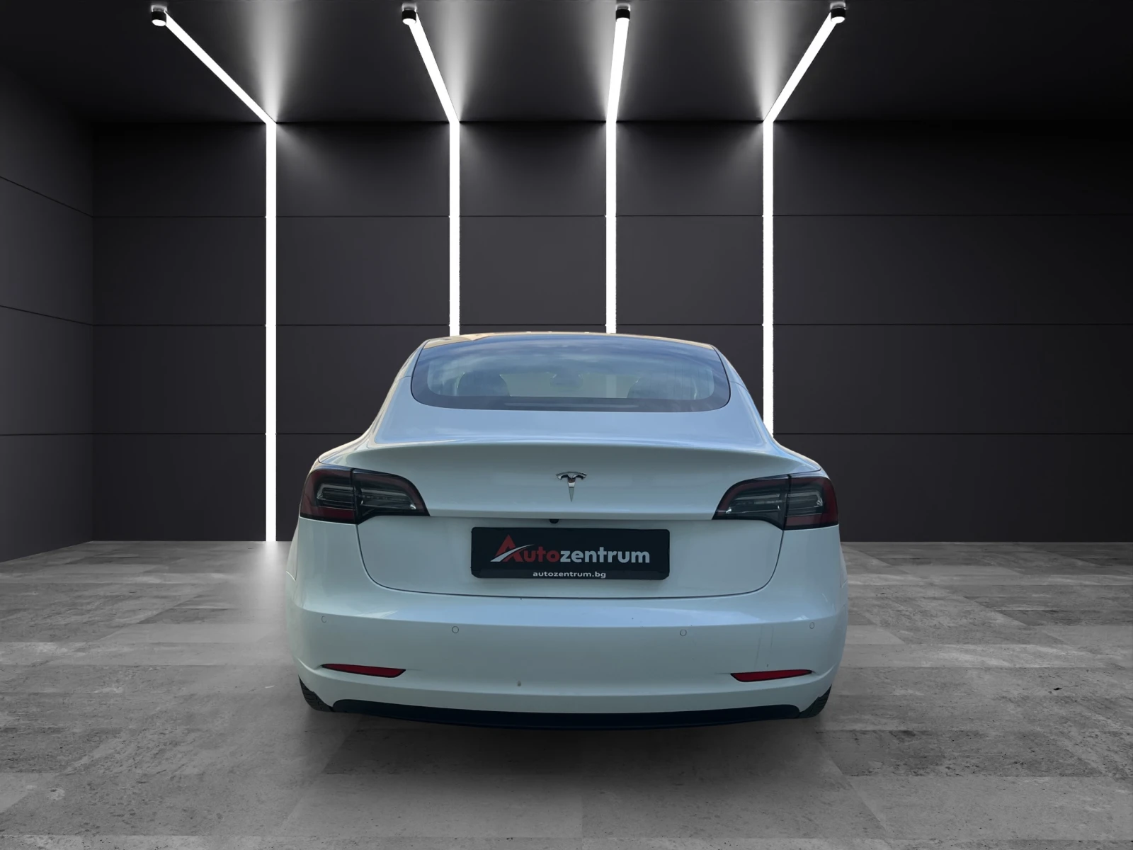 Tesla Model 3 Standard Range Plus - изображение 6