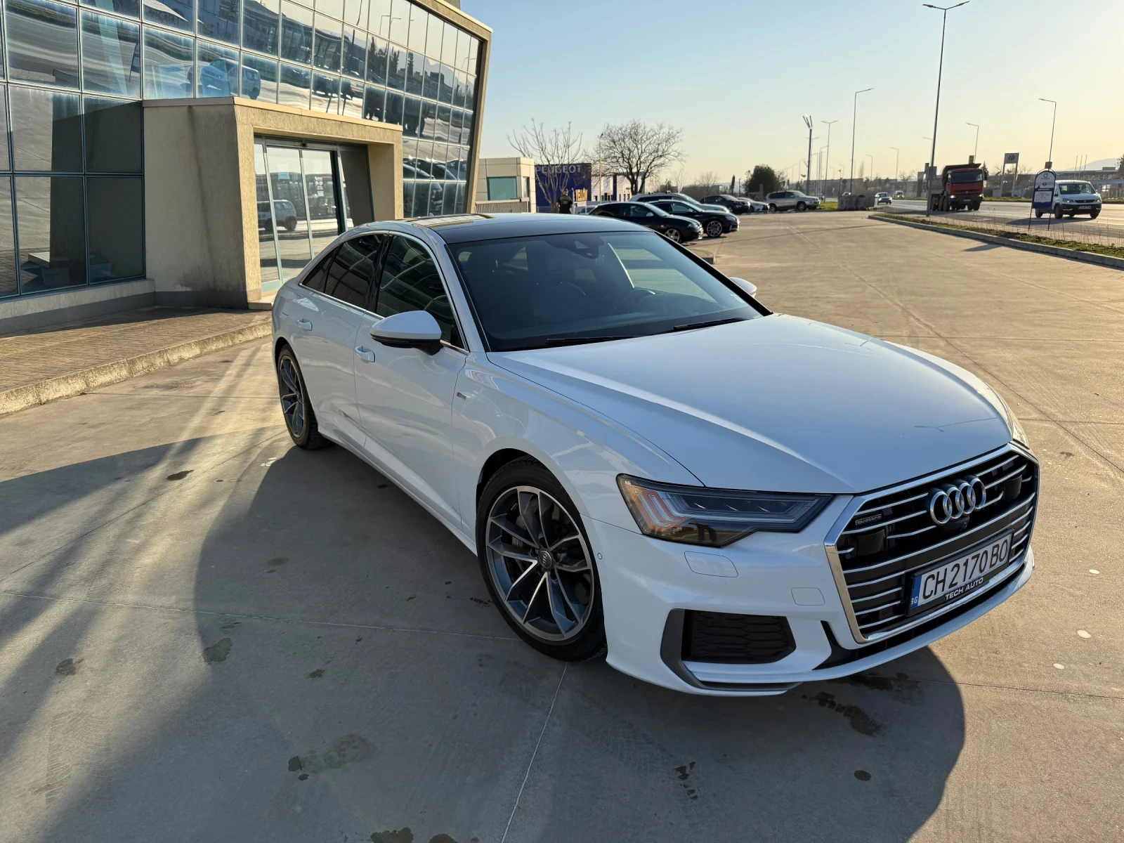 Audi A6 Mild Hybryd B&O/Масаж/Вакум/Matrix, снимка 2 - Автомобили и джипове - 53748207